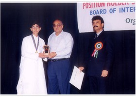 Amjad Islam Amjad presented Gold Medal & Shield to Position holder Salah-ud-Din Ã¢â‚¬â€œ 1st Overall Matric. (2003)
